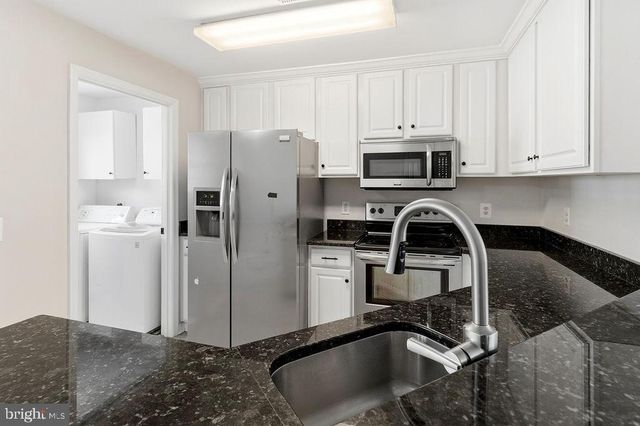 751-751B CEDAR CREST DR, Warrenton, VA 20186