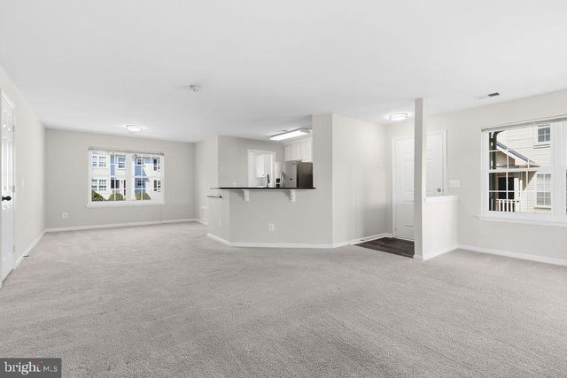 751-751B CEDAR CREST DR, Warrenton, VA 20186