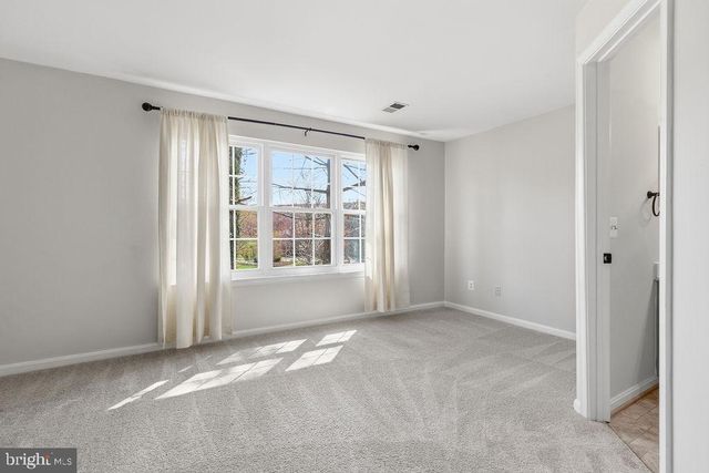 751-751B CEDAR CREST DR, Warrenton, VA 20186