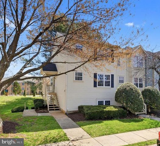 751-751B CEDAR CREST DR, Warrenton, VA 20186