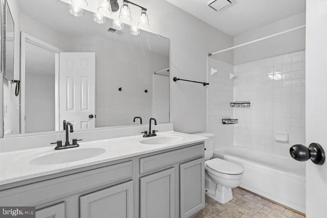 751-751B CEDAR CREST DR, Warrenton, VA 20186