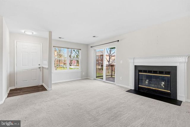 751-751B CEDAR CREST DR, Warrenton, VA 20186