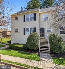 751-751B CEDAR CREST DR, Warrenton, VA 20186