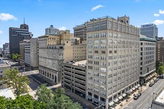 66 Monroe Ave Apt 805, Memphis, TN 38103
