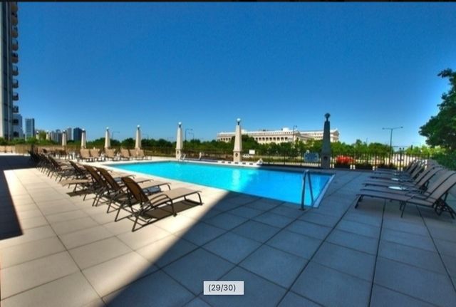 1335 S Prairie Avenue 607, Chicago, IL 60605