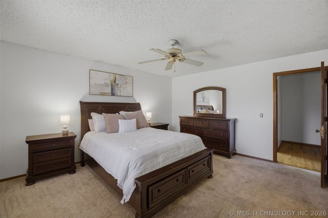 3901 S Walnut Avenue, Broken Arrow, OK 74011