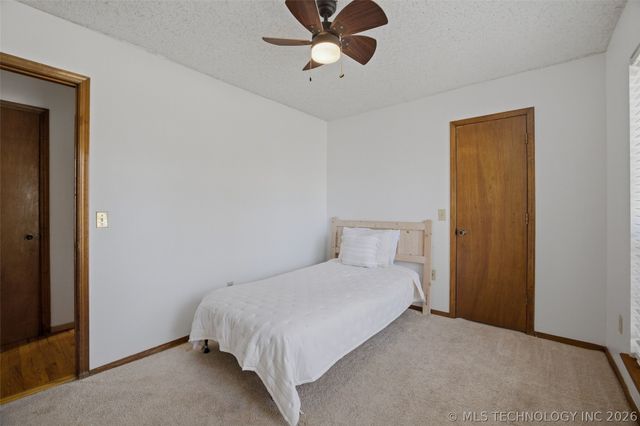 3901 S Walnut Avenue, Broken Arrow, OK 74011