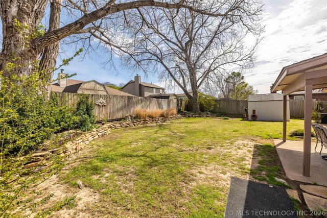 3901 S Walnut Avenue, Broken Arrow, OK 74011