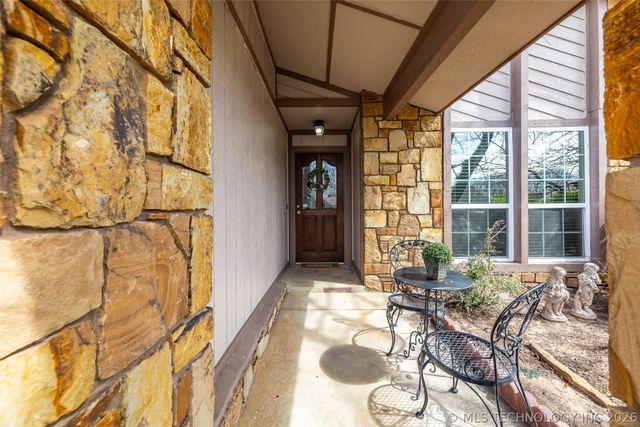 3901 S Walnut Avenue, Broken Arrow, OK 74011