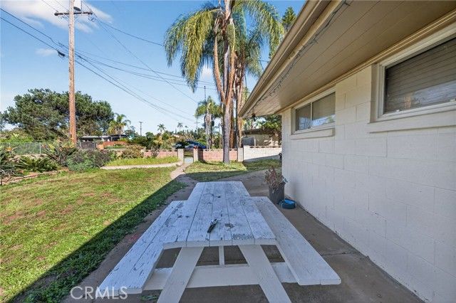 535 -545 Barsby Street, Vista, CA 92084