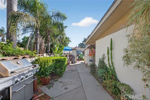 535 -545 Barsby Street, Vista, CA 92084