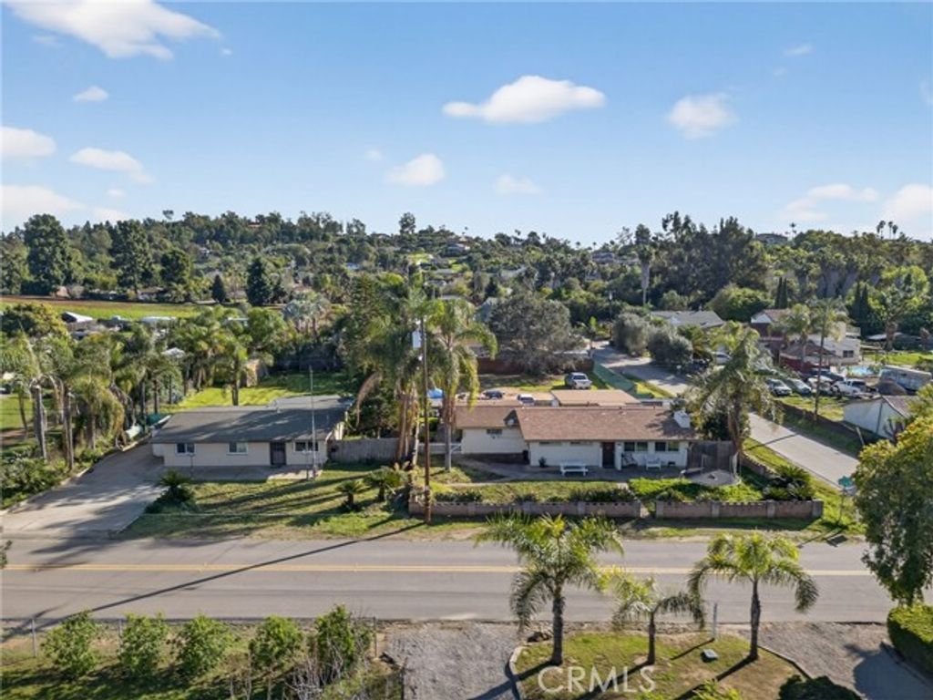 535 -545 Barsby Street, Vista, CA 92084