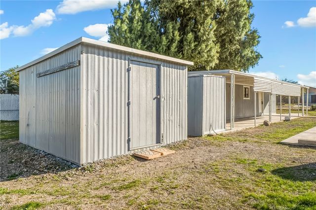 1165 Agate Avenue, Bullhead City, AZ 86442