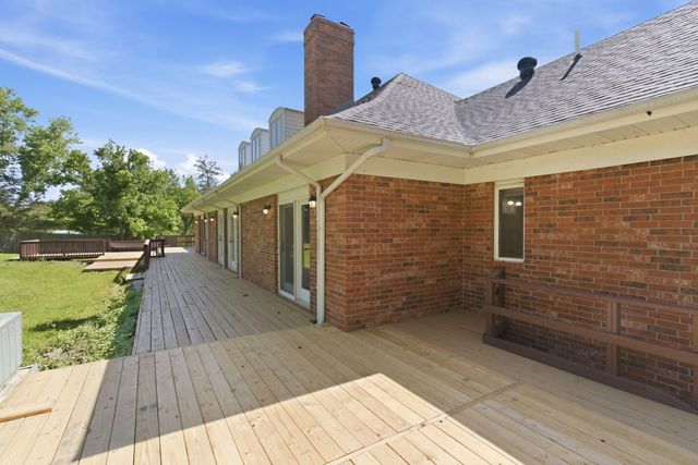 385 Jones Road, Ozark, MO 65721