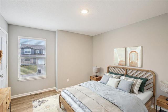 1004 NW High View Drive, Grain Valley, MO 64029