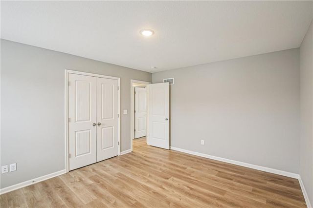 1004 NW High View Drive, Grain Valley, MO 64029