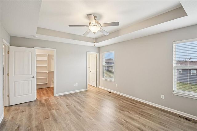 1004 NW High View Drive, Grain Valley, MO 64029