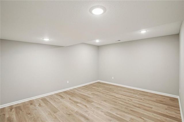 1004 NW High View Drive, Grain Valley, MO 64029