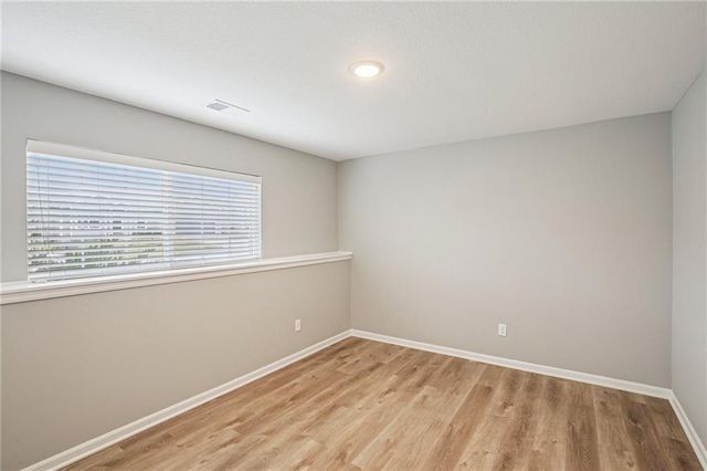 1004 NW High View Drive, Grain Valley, MO 64029