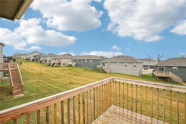 1004 NW High View Drive, Grain Valley, MO 64029