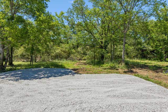 337 Bethany Ln, Shelbyville, TN 37160