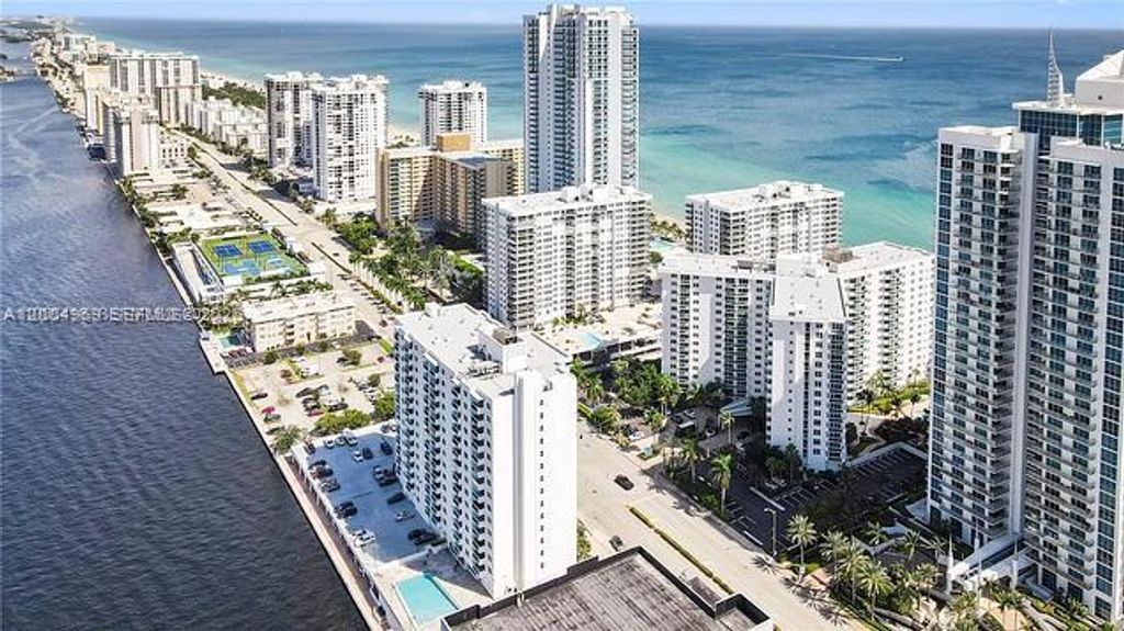 3000 S Ocean Dr 414, Hollywood, FL 33019