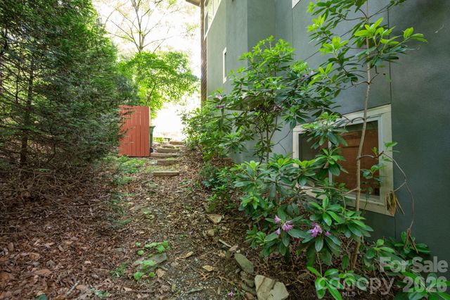59 Morningside Drive, Asheville, NC 28806
