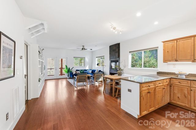 59 Morningside Drive, Asheville, NC 28806