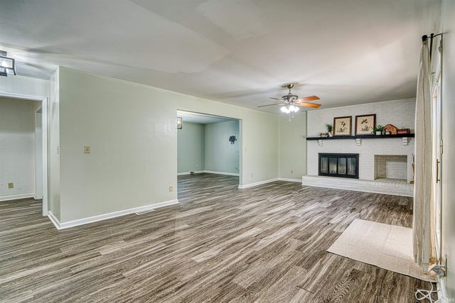 1051 Pine Gate Road, Evansville, IN 47725