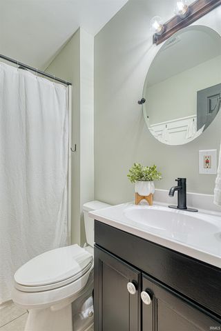 1051 Pine Gate Road, Evansville, IN 47725