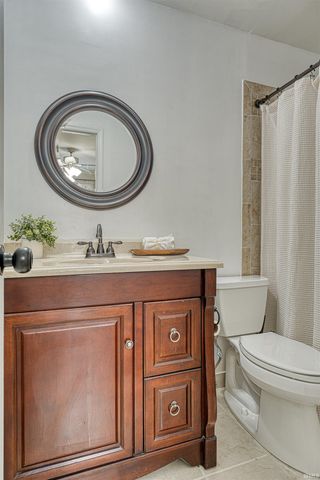 1051 Pine Gate Road, Evansville, IN 47725