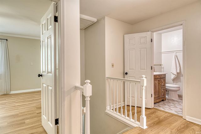 1051 Pine Gate Road, Evansville, IN 47725