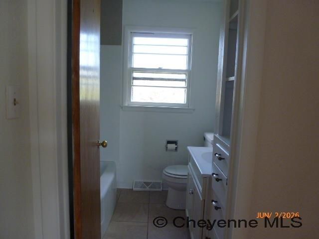 208 DELL RANGE BLVD, Cheyenne, WY 82009