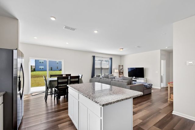 1520 Crested Iris Street, Raleigh, NC 27604