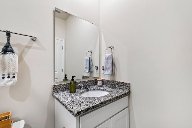 1520 Crested Iris Street, Raleigh, NC 27604