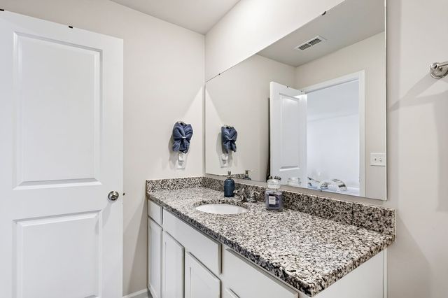 1520 Crested Iris Street, Raleigh, NC 27604