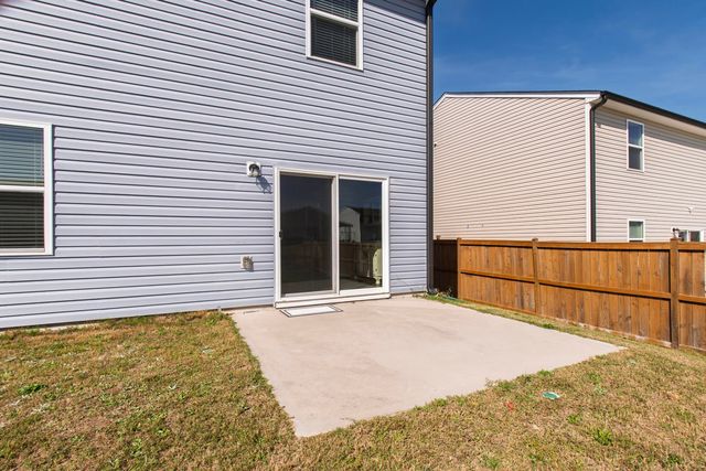 1520 Crested Iris Street, Raleigh, NC 27604