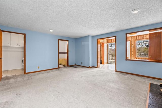 52 S Street, Lake Lotawana, MO 64086