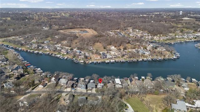 52 S Street, Lake Lotawana, MO 64086