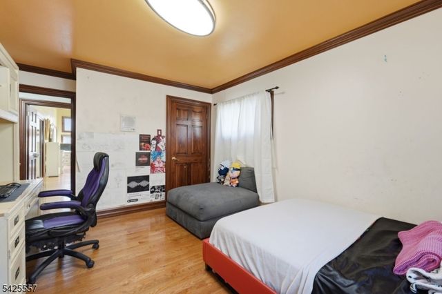 6 Oneida Ave, Hopatcong Boro, NJ 07843