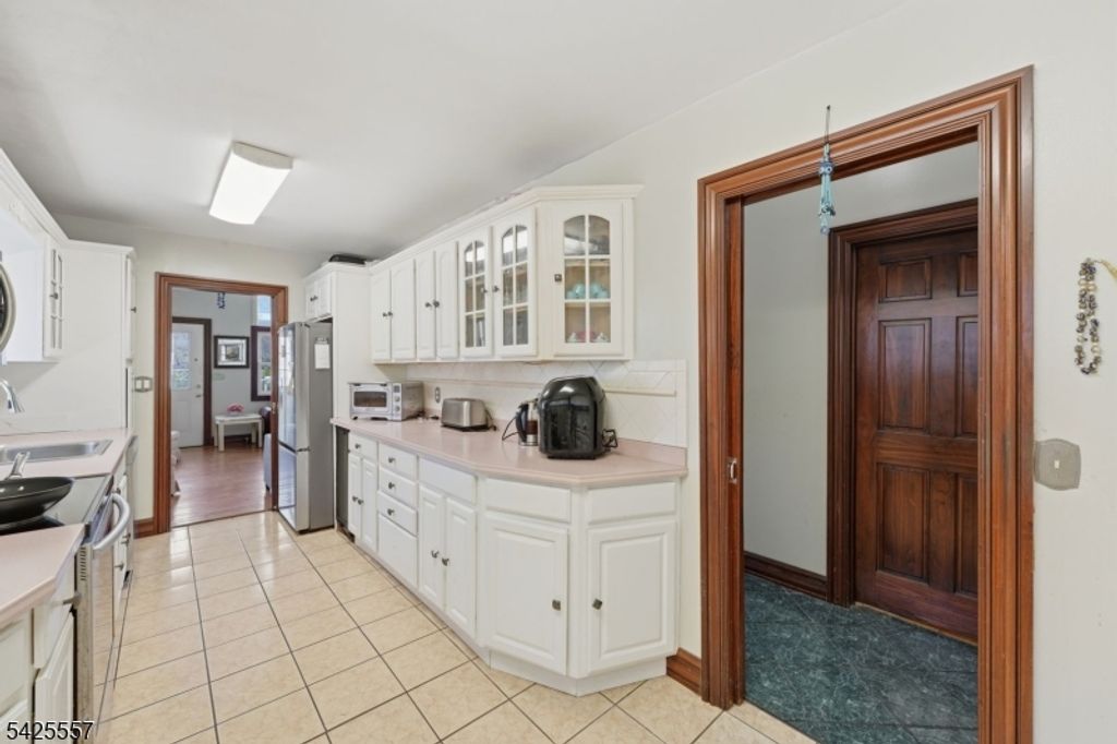 6 Oneida Ave, Hopatcong Boro, NJ 07843 — photo 4