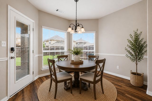 9841 White Bear Trail, Fort Worth, TX 76177