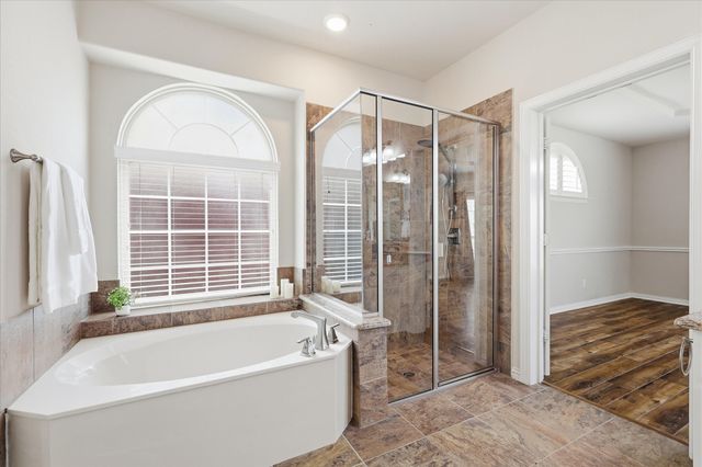 9841 White Bear Trail, Fort Worth, TX 76177
