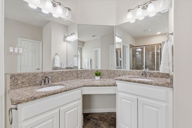 9841 White Bear Trail, Fort Worth, TX 76177