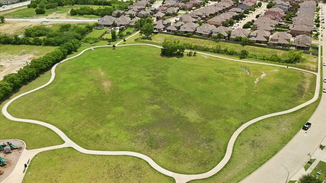 9841 White Bear Trail, Fort Worth, TX 76177