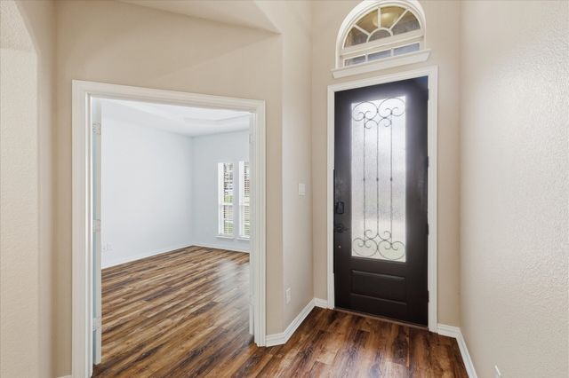 9841 White Bear Trail, Fort Worth, TX 76177