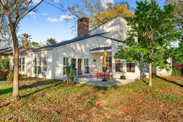 7928 Apaki Place, Diamondhead, MS 39525