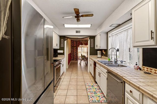 7928 Apaki Place, Diamondhead, MS 39525