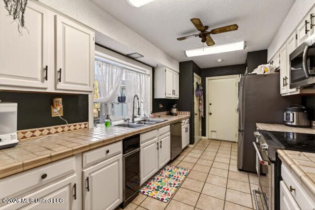 7928 Apaki Place, Diamondhead, MS 39525