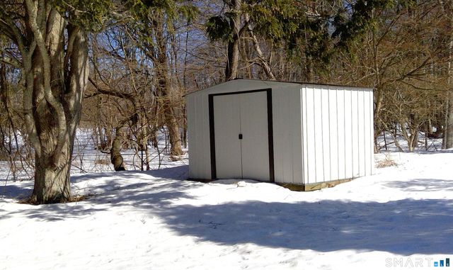 21 Hillpond Drive, Mansfield, CT 06268